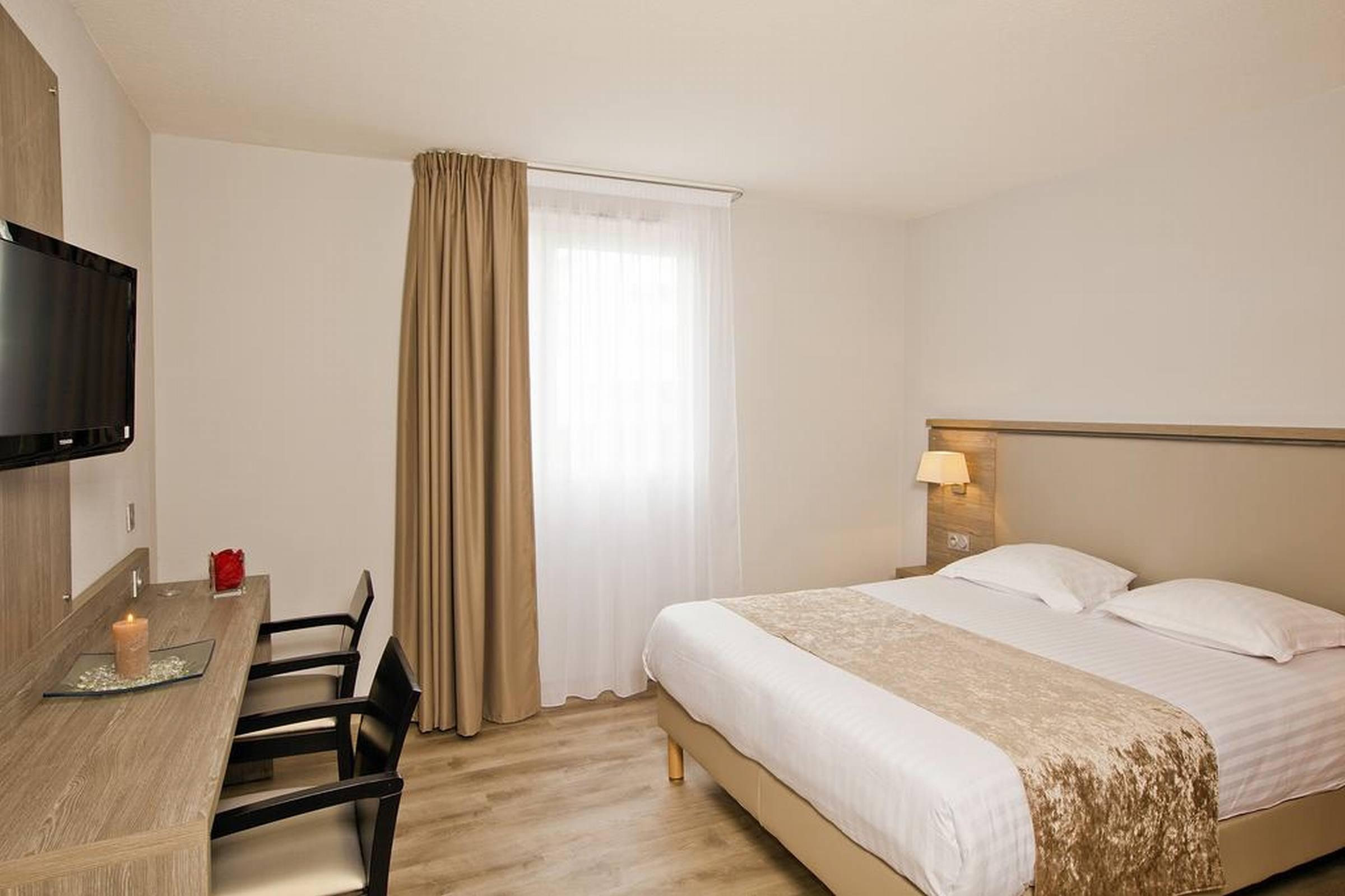 Sejours & Affaires Grenoble Marie Curie Aparthotel Bagian luar foto
