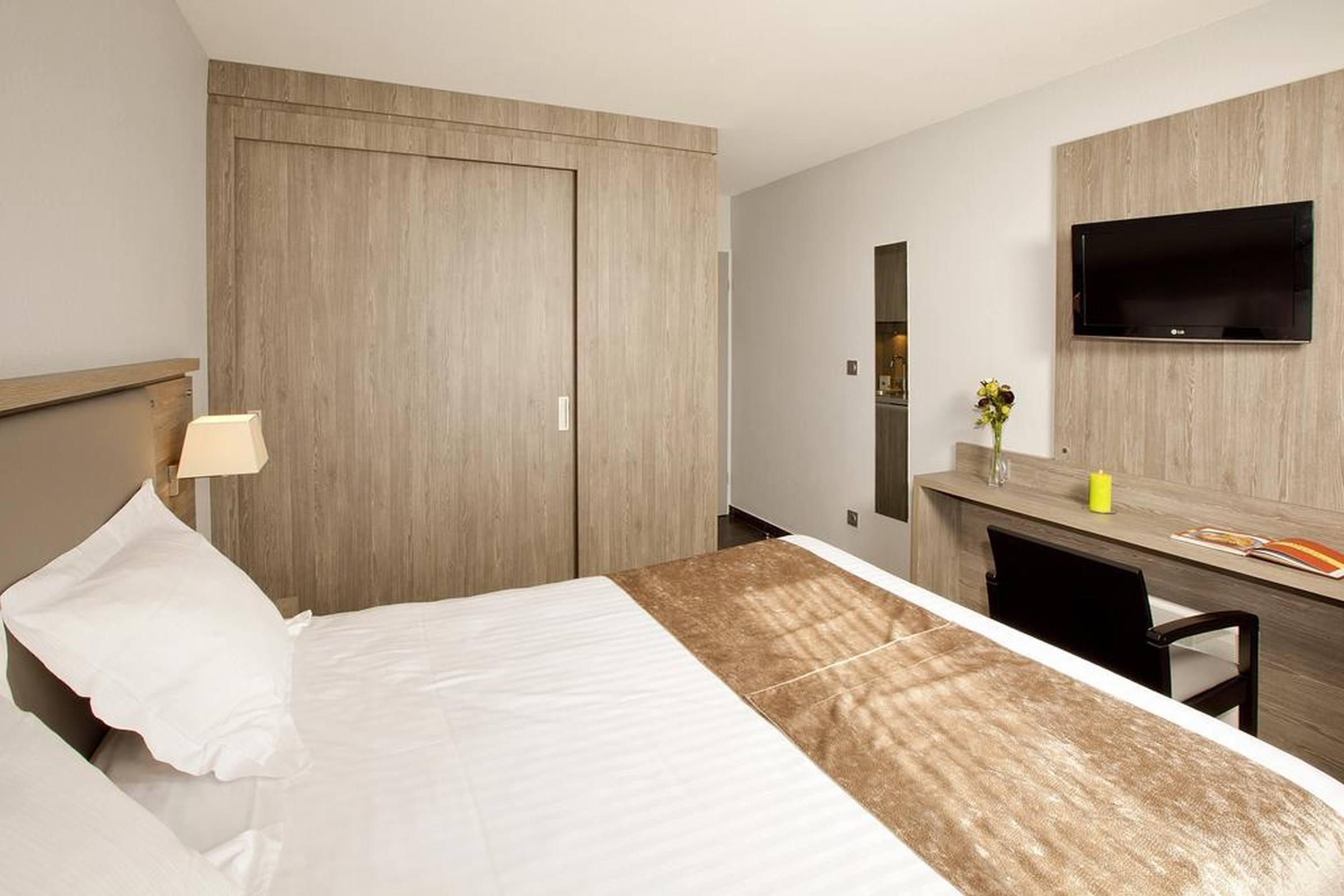 Sejours & Affaires Grenoble Marie Curie Aparthotel Bagian luar foto