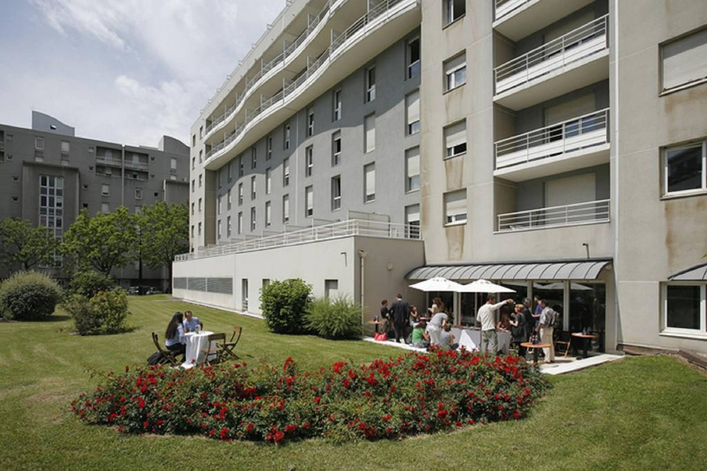 Sejours & Affaires Grenoble Marie Curie Aparthotel Bagian luar foto