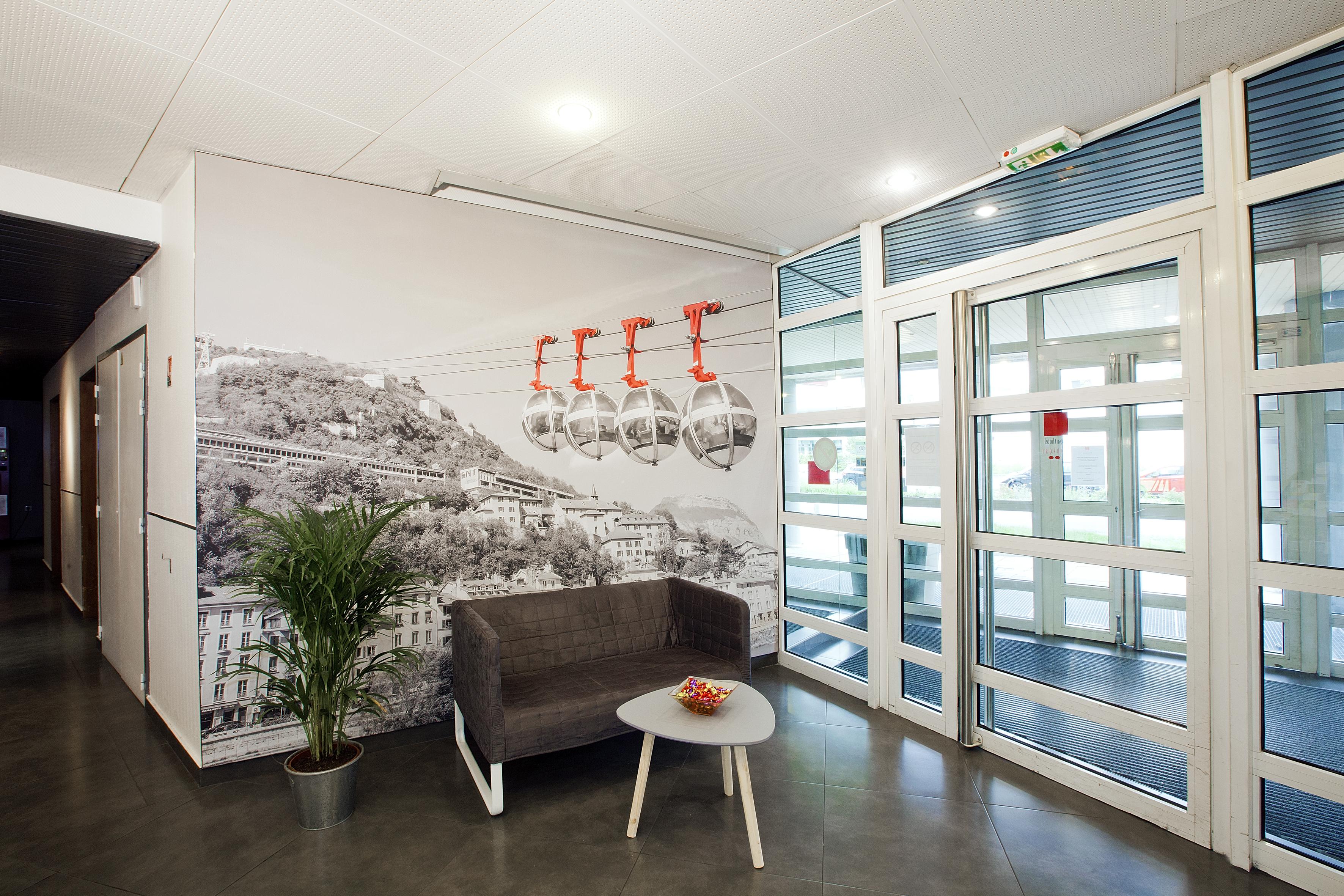 Sejours & Affaires Grenoble Marie Curie Aparthotel Bagian luar foto