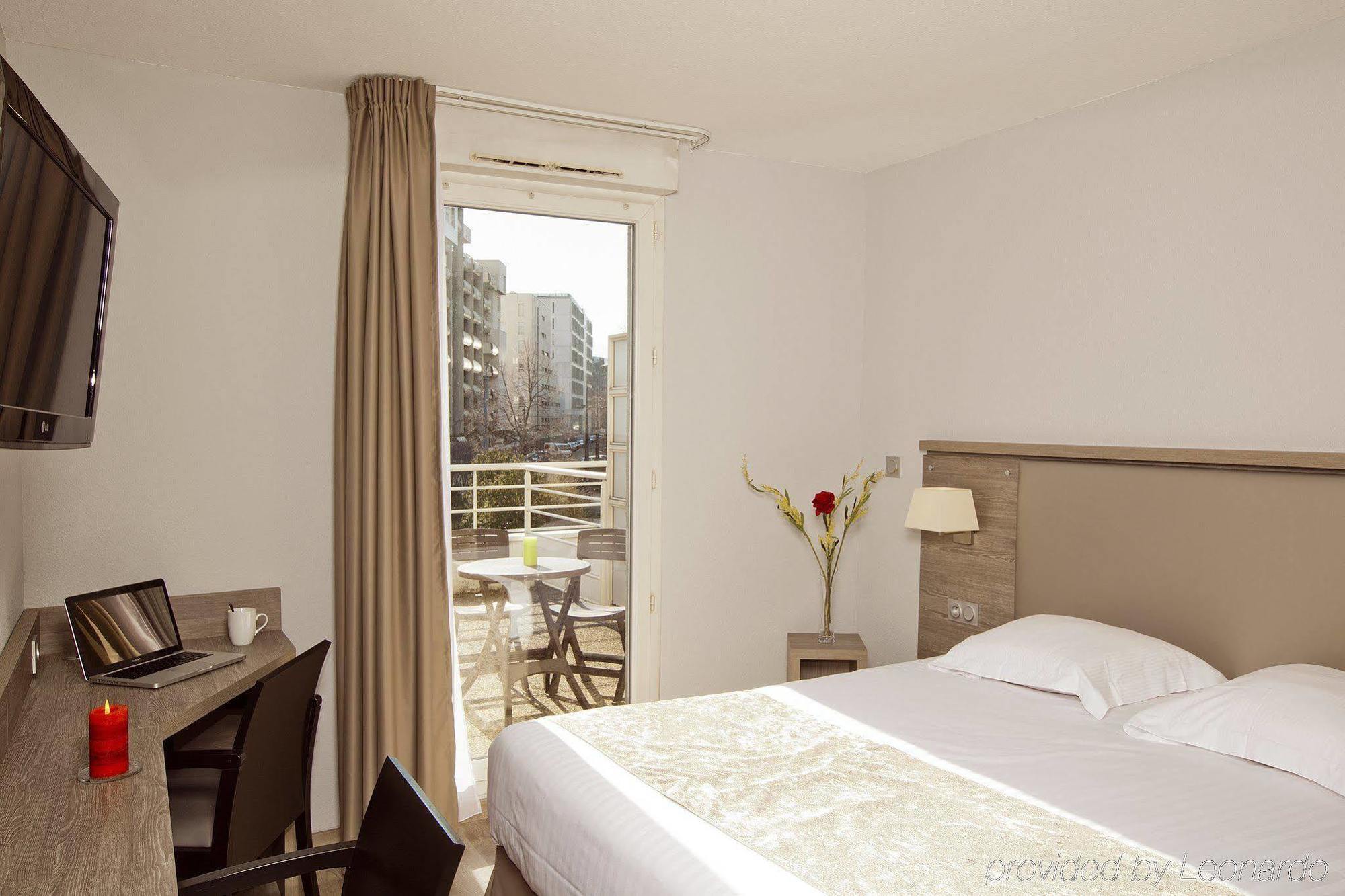 Sejours & Affaires Grenoble Marie Curie Aparthotel Bagian luar foto