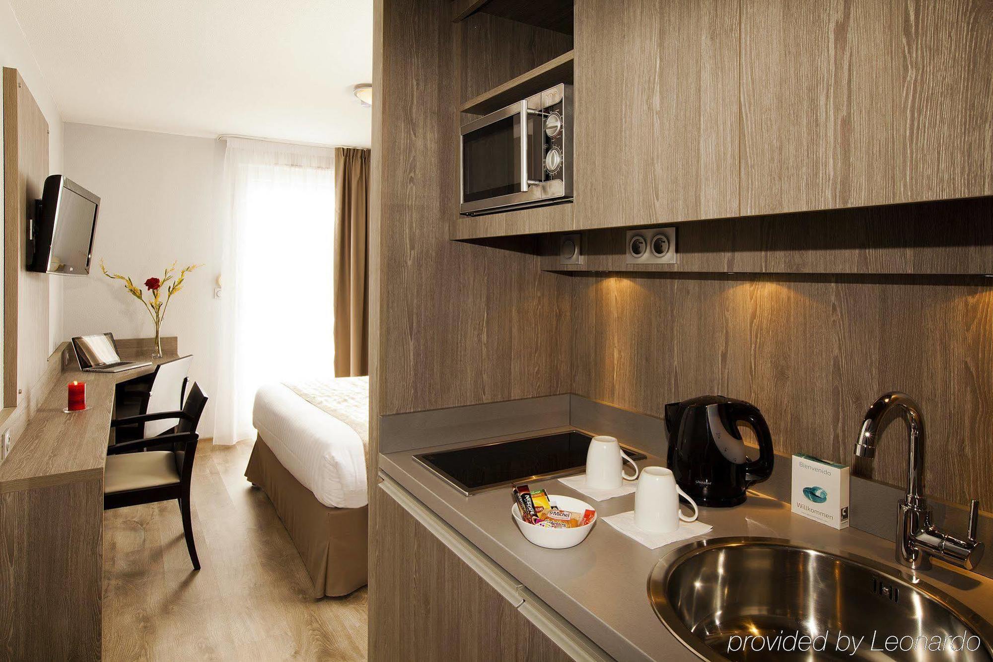 Sejours & Affaires Grenoble Marie Curie Aparthotel Bagian luar foto
