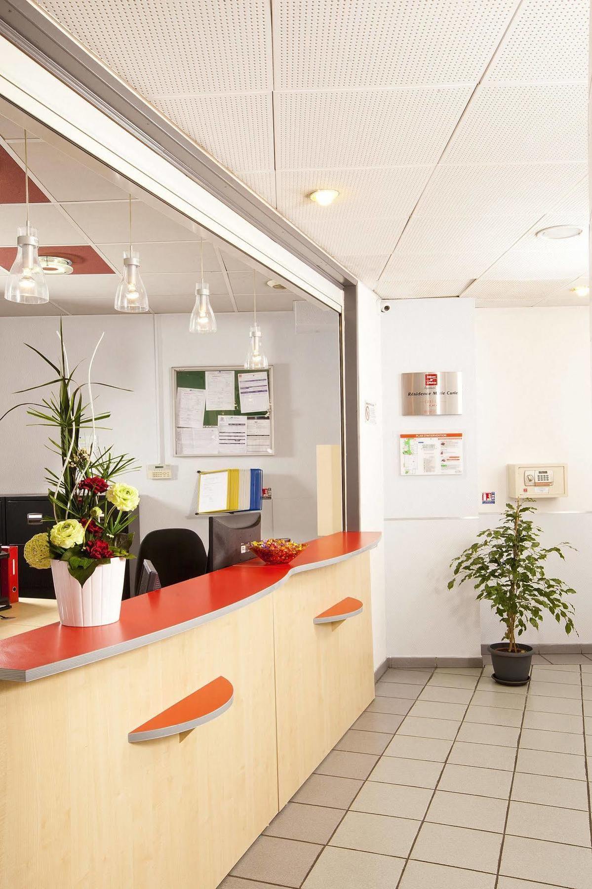 Sejours & Affaires Grenoble Marie Curie Aparthotel Bagian luar foto