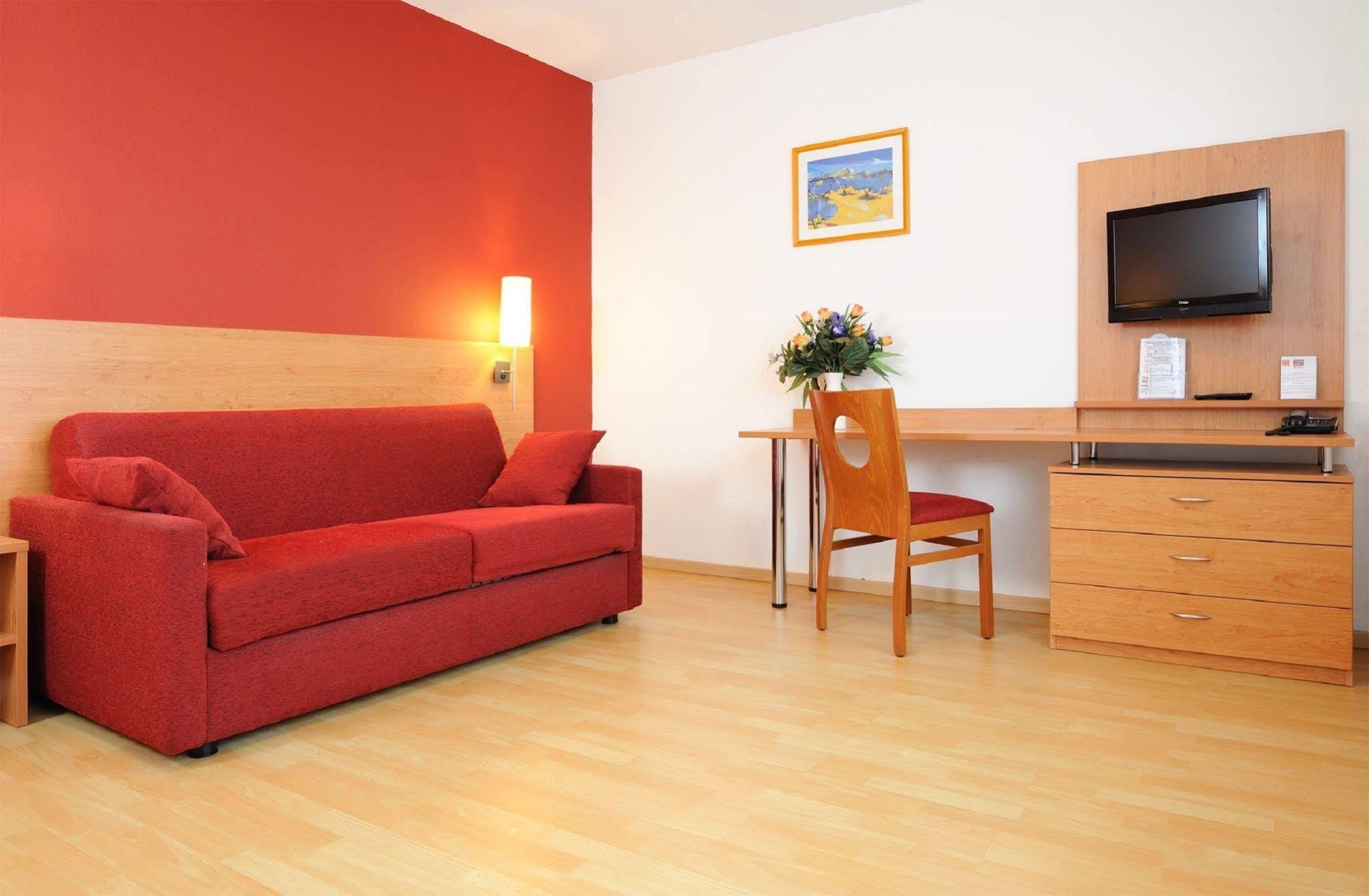 Sejours & Affaires Grenoble Marie Curie Aparthotel Bagian luar foto